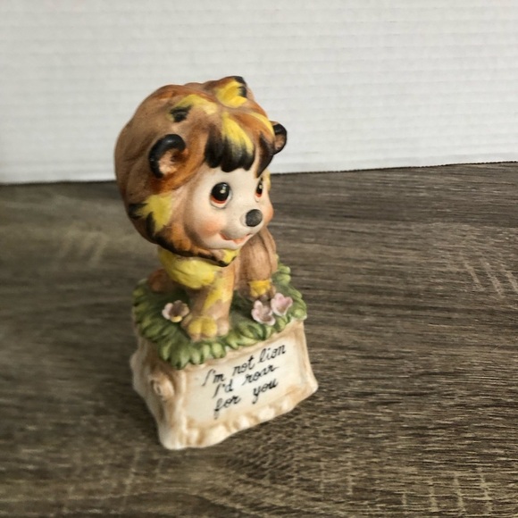 Vtg Anthropomorphic Lion Figurine - Picture 2 of 13